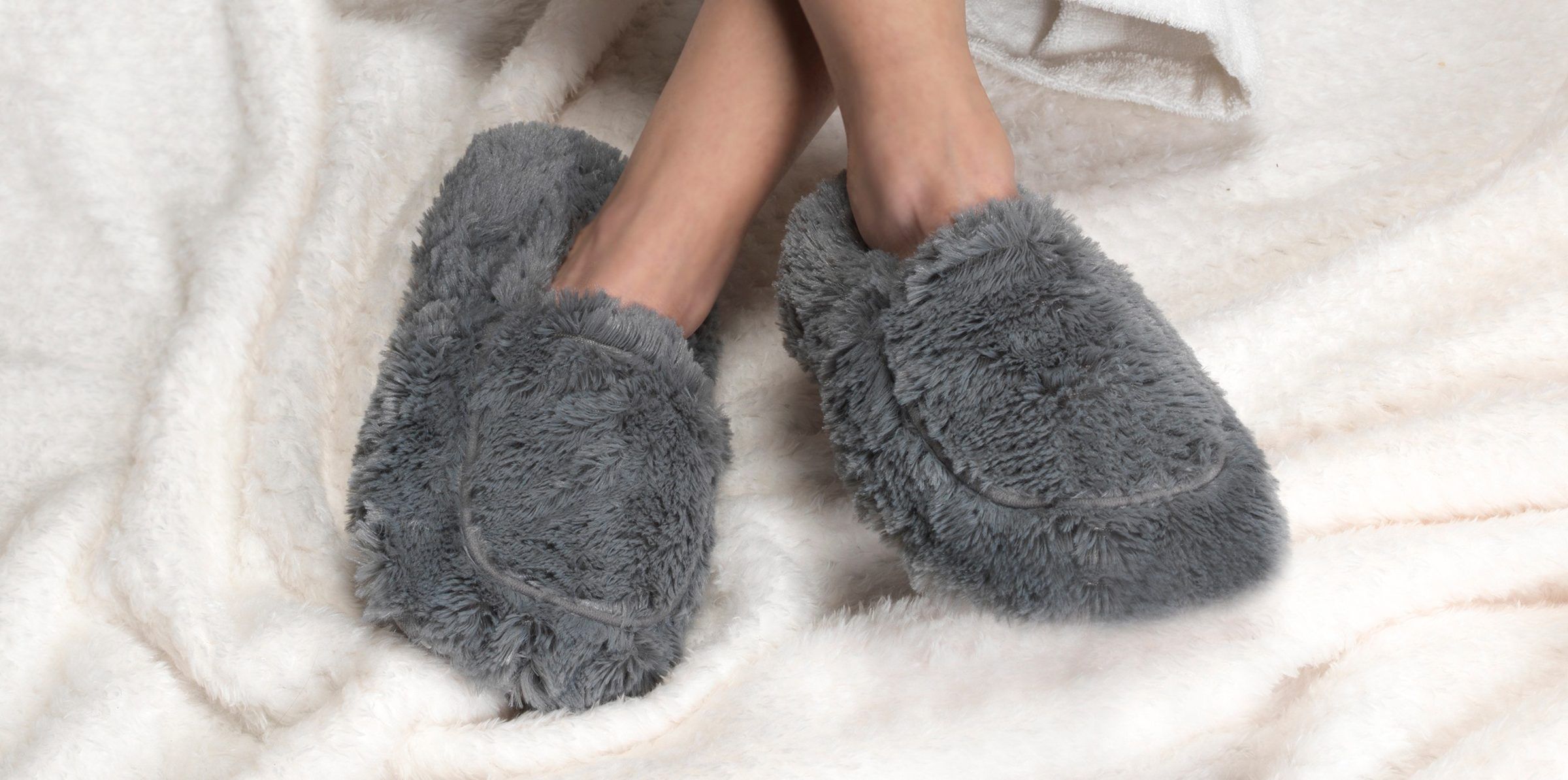 How to Wash Your Slippers | ReviewThis